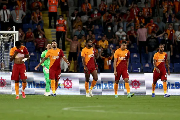 Galatasaray’dan buruk veda: Galatasaray 1-2 PSV MAÇ SONUCU-ÖZET