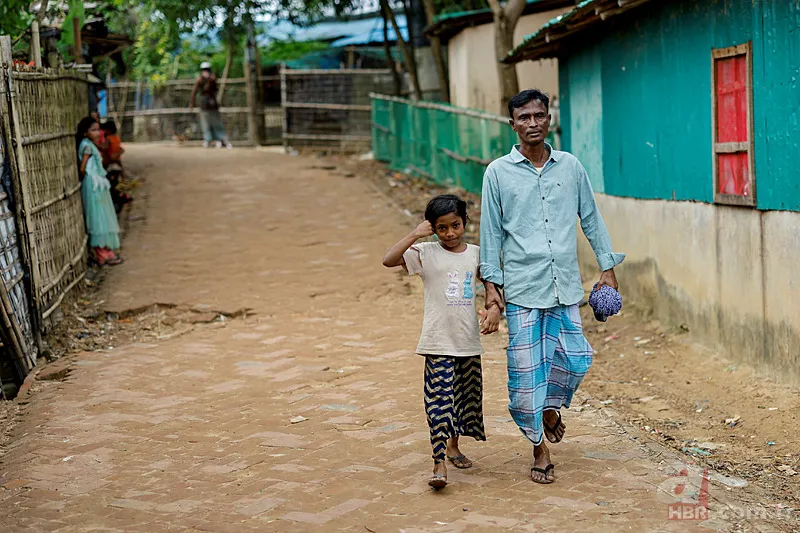 Hindistan'dan vahşet! Müslüman Rohingyalar gizli operasyonla denize atıldı 13