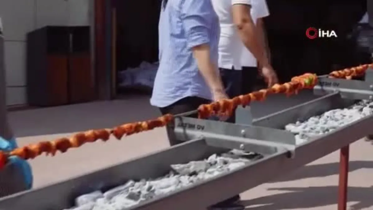 Gaziantep'te 2,5 kilometre uzunluğunda kebap