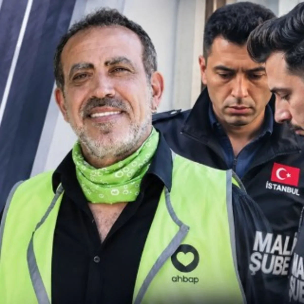 Ahbap soruşturmasında 5. dalga gözaltılar! 53 şüpheli için 20 ilde eş zamanlı operasyon