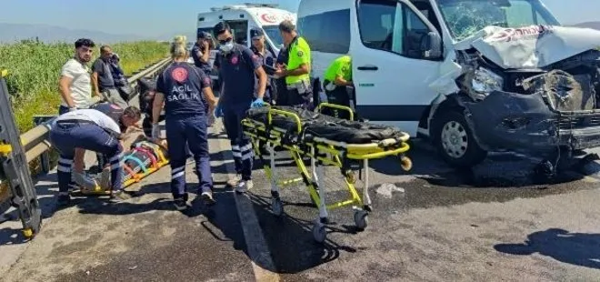 Aydın’da korkutan kaza! Yolcu minibüsü kamyonete çarptı: 10 yaralı