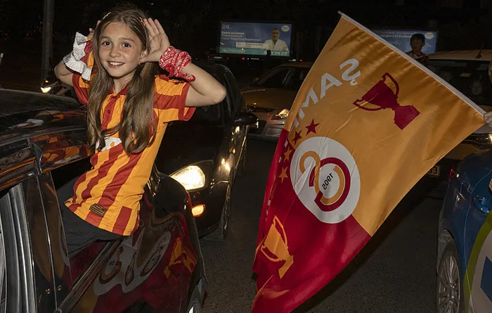 Galatasaray’ın şampiyonluğu dünya basınında! Portekizliler şaştı kaldı: Altın değerinde olan Icardi sayesinde...