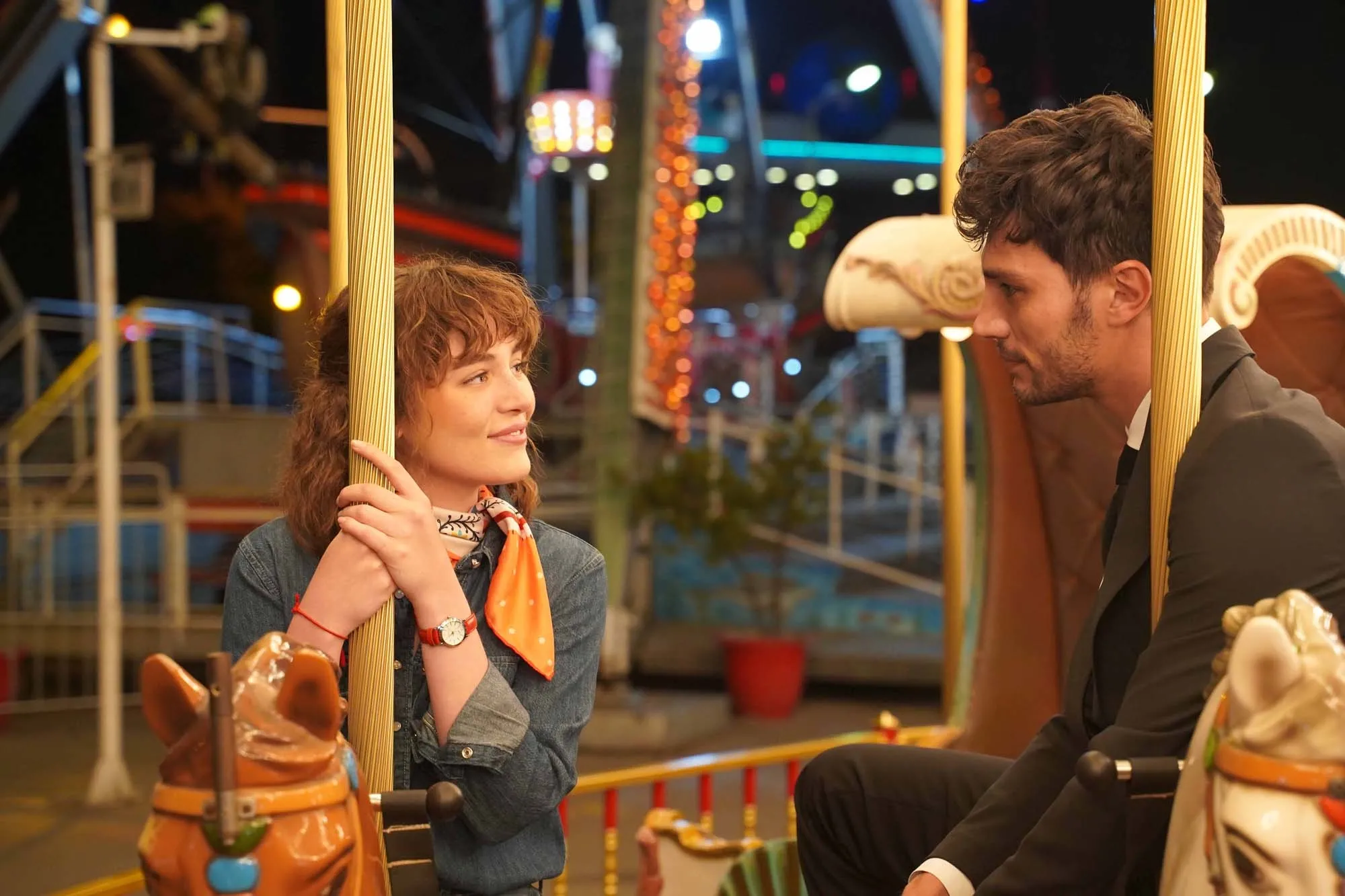 Sırlarla yürüyen imkansız bir aşk: Firuze ve Kağan! Sevmek Zamanı başlıyor