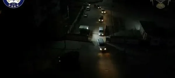 malatyada-teror-operasyonu-pkkkck-ile-deastan-14-kisi-gozaltina-alindi-1703960091080.jpeg Malatya'da terör operasyonu! PKK/KCK ile DEAŞ'tan 14 kişi gözaltına alındı - 2