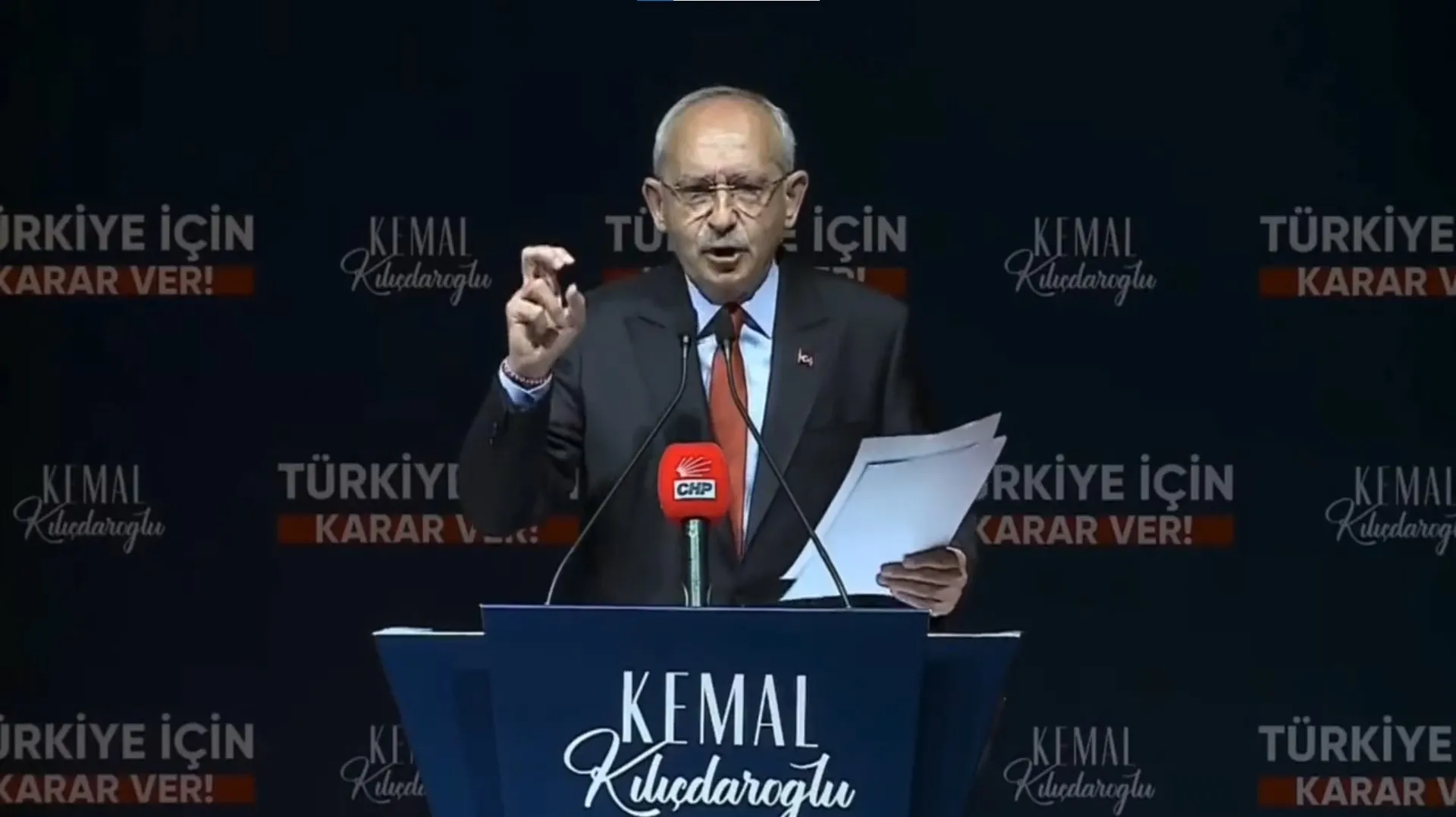 HDPKK'nın gölgesindeki Kılıçdaroğlu yine şaşırtmadı! 20 dakika boyunca terör hakkında konuşup "PKK terör örgütüdür" diyemedi