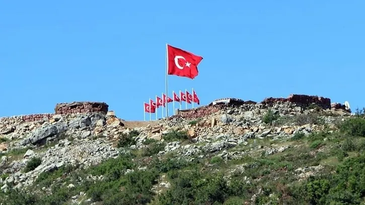 Şehitler Tepesi ne demek? Arif Nihat Asya Şehitler Tepesi şiiri sözleri!