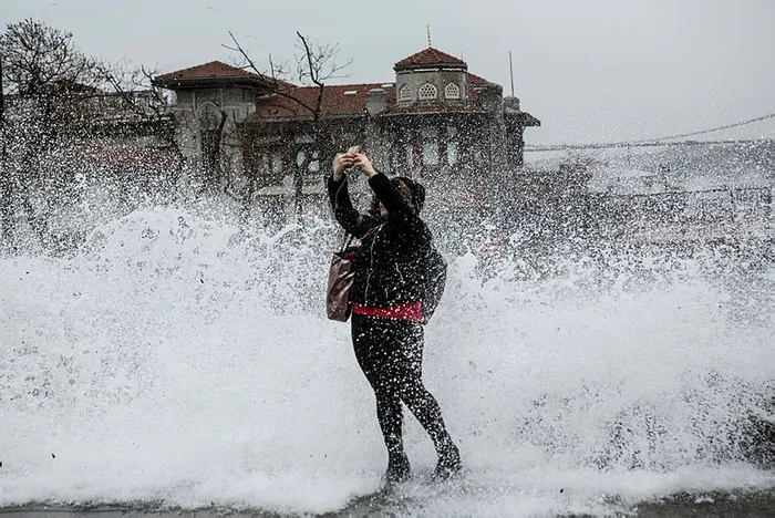 Kar İstanbul'un kapısına dayandı! İşte 5 günlük hava durumu tahmini! Hafta sonu hava nasıl olacak? Hangi illere kar yağacak? - 3