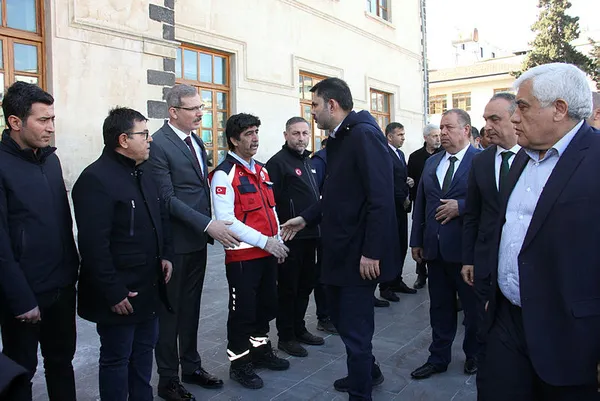 cevre-sehircilik-ve-iklim-degisikligi-bakani-murat-kurumdan-kiliste-son-dakika-aciklamalari-1677084784551.jpg Çevre, Şehircilik ve İklim Değişikliği Bakanı Murat Kurum'dan Kilis’te son dakika açıklamaları - 2