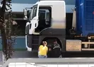 Yolda karşılaştığı husumetlisine kurşun yağdırdı
