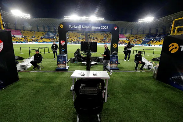 Süper Kupa Finali’ne yönelik provokasyon ve suç teşkil eden paylaşımlara soruşturma! Adalet Bakanı Tunç duyurdu