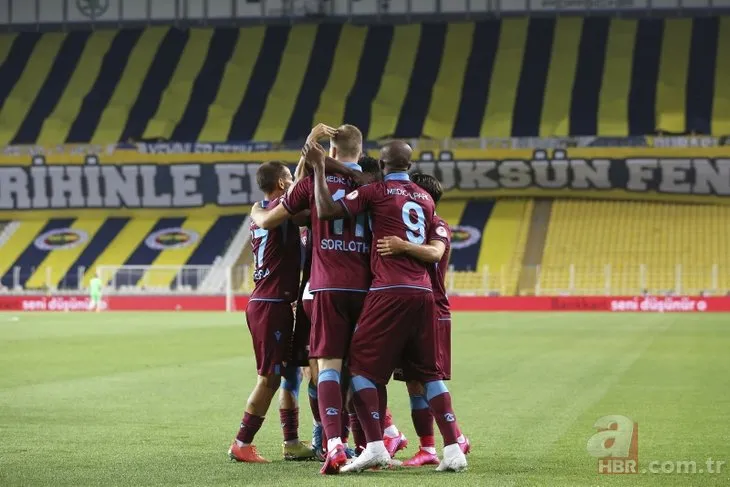 Fenerbahçe - Trabzonspor maçından dikkat çeken kare