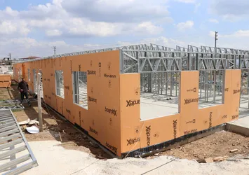Gaziantep'te depremzede esnaf için çelikten çarşı: Yapımı 45 günde tamamlanacak