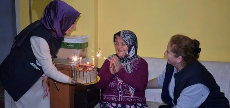 112 yaşında ilk defa doğum gününü kutladı