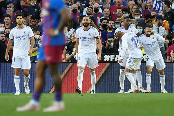 real-madrid-2-barcelona-1-mac-sonucu-el-clasico-eflatunlarin-1635093302926.jpg Real Madrid: 2 - Barcelona: 1 MAÇ SONUCU | El Clasico Eflatunların - 1