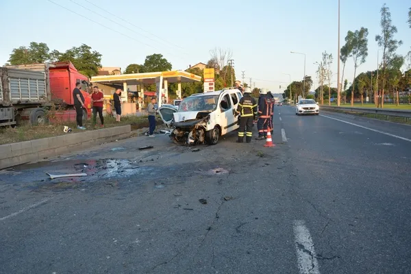 orduda-feci-kaza-hafif-ticari-arac-takla-atti-1-olu-1-yarali-1657087357525.jpg Ordu’da feci kaza! Hafif ticari araç takla attı | 1 ölü, 1 yaralı - 3