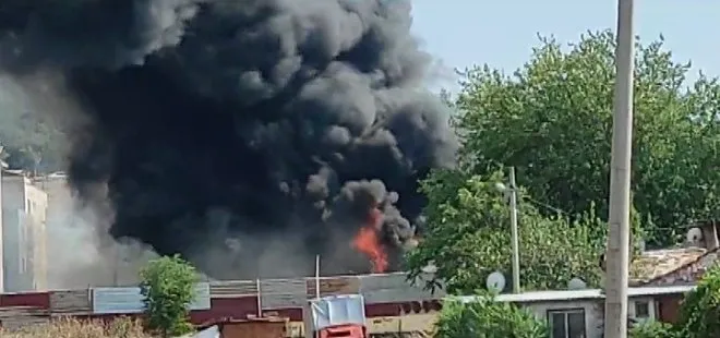 İzmir’de hurda deposunda korkutan yangın! Kısa sürede kontrol altına alındı