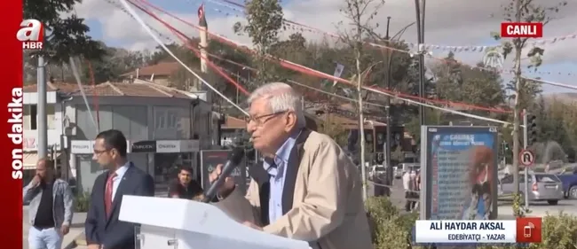 turk-edebiyatinin-onemli-ismi-rasim-ozdenereni-dostlari-a-habere-anlatti-1658570838008.jpg Türk edebiyatının önemli ismi Rasim Özdeneren’i dostları A Haber’e anlattı - 3