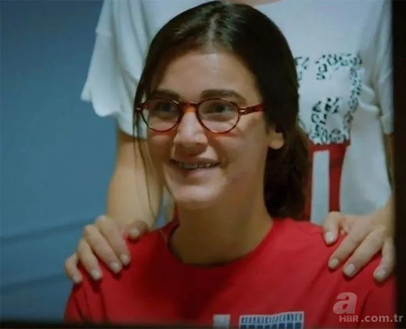 Yargı dizisinin Ceylin'i Pınar Deniz kaç yaşında? İşte güzel oyuncu Pınar Deniz'den en özel kareler... 23