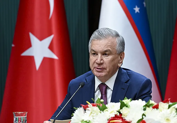 baskan-erdogan-ozbekistan-cumhurbaskani-mirziyoyev-ile-ortak-basin-toplantisinda-aciklamalarda-bulundu-1717693996828.jpg Başkan Erdoğan Özbekistan Cumhurbaşkanı Mirziyoyev ile Ortak Basın Toplantısı'nda açıklamalarda bulundu - 6