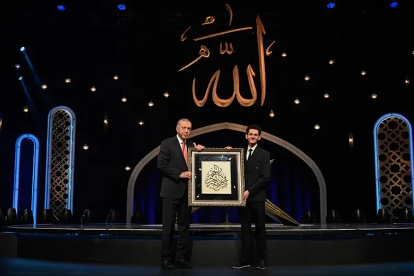 Başkan Erdoğan Kur’an-ı Kerim’i Güzel Okuma Yarışması Büyük Finali’ne katıldı: Kıyamete kadar ruhların şifası olacak!