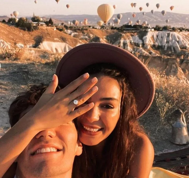 Ebru Şahin ve Cedi Osman paylaştı sosyal medya yıkıldı! Evleniyorlar