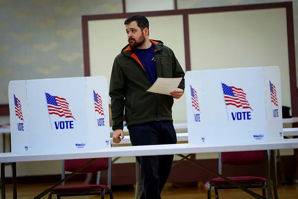 ABD kritik ara seçimler için sandık başında! İki yıl boyunca hiçbir bütçe geçmeyebilir...