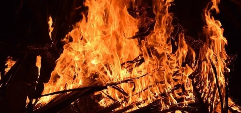 İsrail, Lübnan'a yangın bombası attı