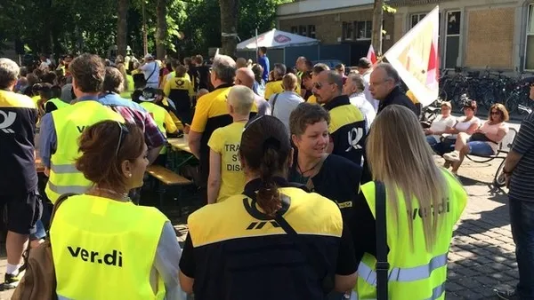 berlinde-grev-yuzlerce-ucus-iptal-edildi-1682343774065.jpeg Berlin'de grev: Yüzlerce uçuş iptal edildi - 8