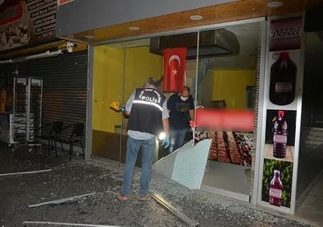Son dakika: Kebapçıya kalaşnikof ve tabanca ile saldırı