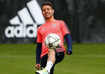 Galatasaray'da yeni aday Bernat