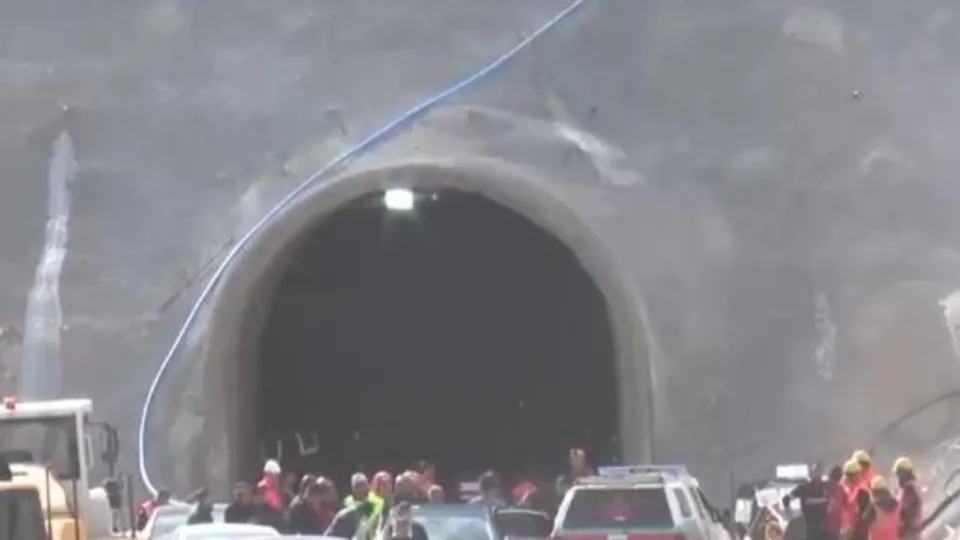 Kayseri’de hızlı tren inşaatında göçük