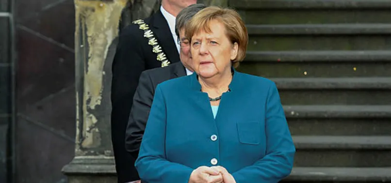 Merkel'den flaş Avrupa Ordusu açıklaması