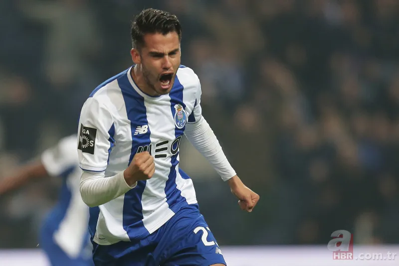 Fenerbahçe'nin yıldızı gitmek istiyor 8