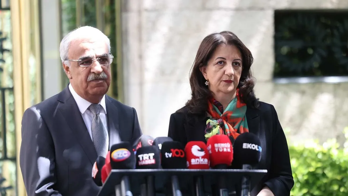 DEM heyeti yeniden İmralı'ya gidiyor: Teröristbaşı Öcalan ne mesaj verecek?