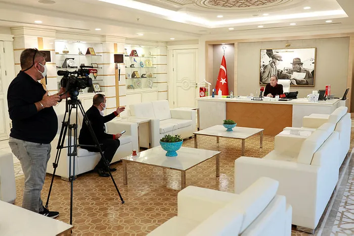 Antalya Büyükşehir Belediye Başkanı Muhittin Böcek CHP’lilere isyan etti: Ben ölüm döşeğindeyken koltuk sevdasına düştüler