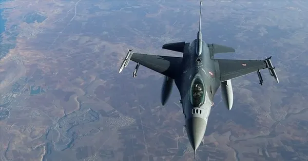 yunanistanin-eski-bakanindan-micotakise-turkiye-uyarisi-erdoganin-sozlerini-ciddiye-almaliyiz-1662622596859.jpg Yunanistan'ın eski bakanından Miçotakis'e Türkiye uyarısı: Erdoğan'ın sözlerini ciddiye almalıyız - 7