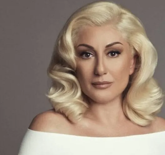 Muazzez Ersoy öve öve bitiremedi! Turkuvaz Medya’da gazeteci olasım geldi