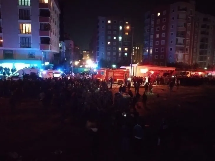 İstanbul'da askeri helikopter düştü 