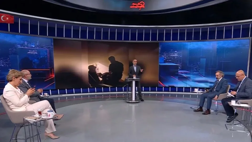 Peygamberimiz Hz. Muhammed’e saygısızlık