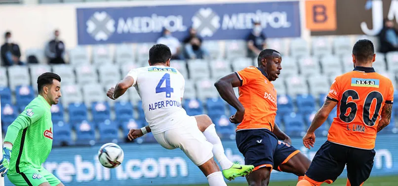 Başakşehir - Çaykur Rizespor:3-0 (MAÇ SONUCU ÖZET)