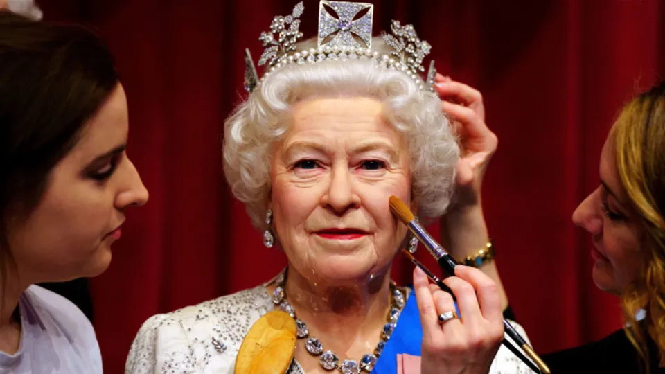 İngiltere Kraliçesi 2. Elizabeth’in tahttaki 70’inci yılı kutlaması için 16 binin üzerinde sokak partisi yapılacak