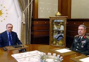 Cumhurbaşkanı Erdoğan, Hulusi Akar'la görüştü