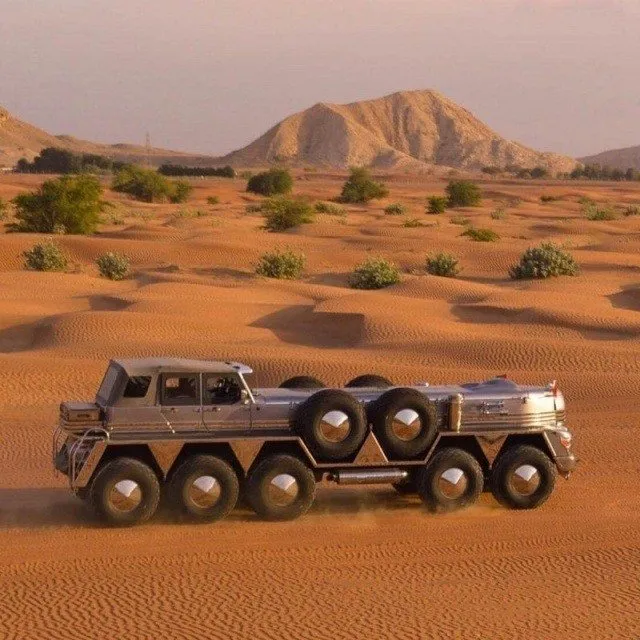 Dubai Şeyhinin nefes kesen araç koleksiyonu!