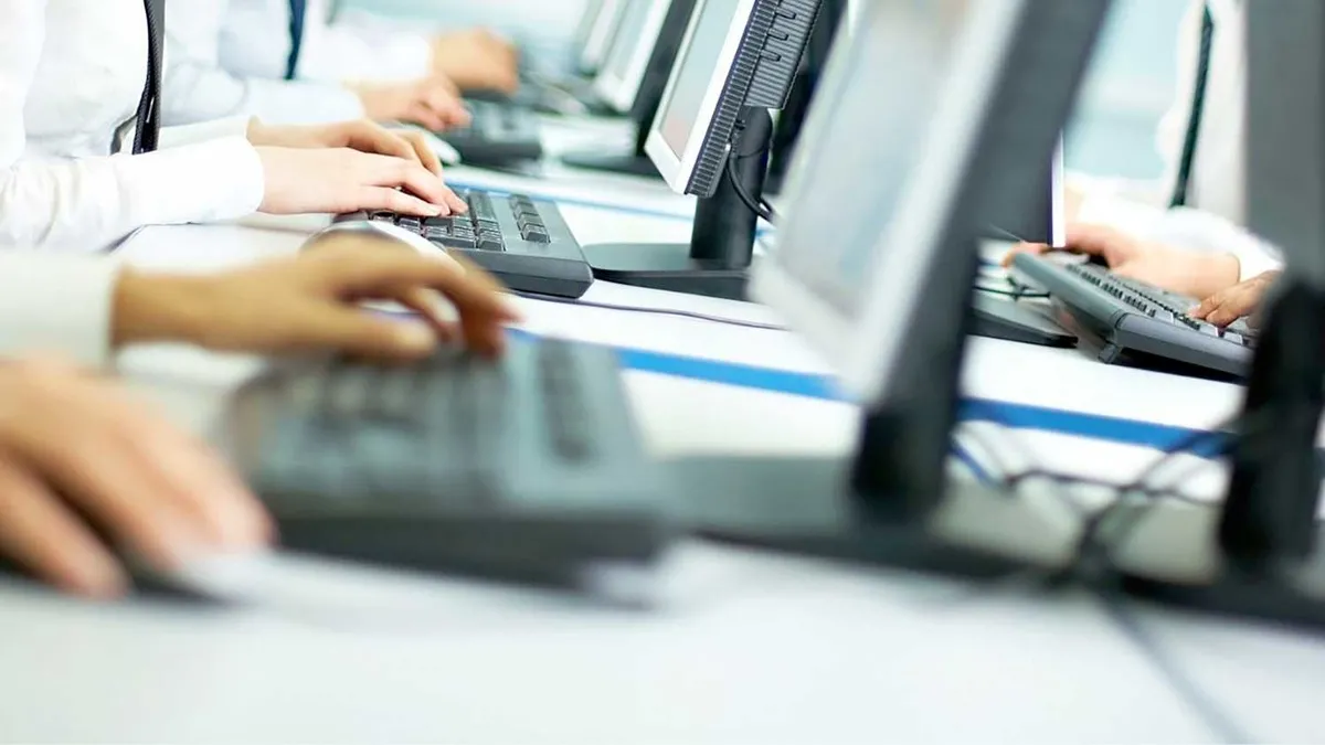 30 Ağustos Cuma günü devlet daireleri çalışıyor mu? Vergi dairesi, kaymakamlık, belediyeler 30 Ağustos Zafer Bayramı'nda açık mı, kapalı mı?