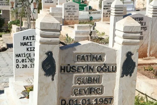 Son dakika: Mezar taşlarına bunları işliyorlar! Müftülük uyardı: Caiz değil - 1