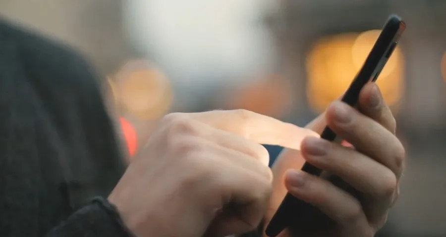 turkiye-ekran-basinda-haftalik-kullanim-41-saati-gecti-1774687946270.jpg Türkiye ekran başında: Haftalık kullanım 41 saati geçti - 2