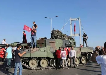 Zırhlı birlikler sınıra!