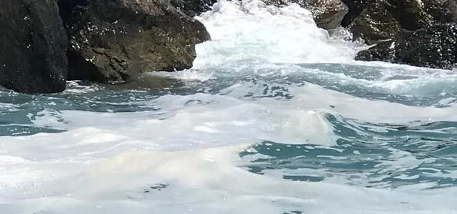 Hatay'da ortaya çıktı! Endişelendiren beyaz tabaka