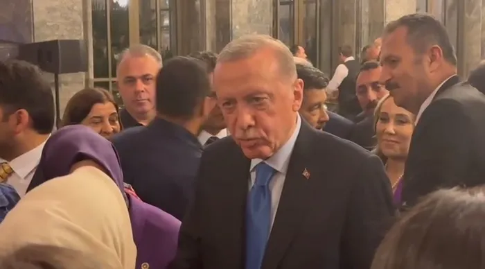 Başkan Erdoğan TBMM’de düzenlenen iftar programına katıldı! Milletvekilleriyle sohbet etti...