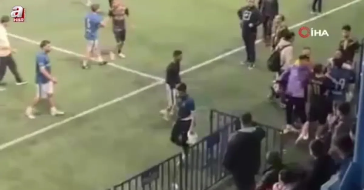 Halı saha maçı kavgayla bitti